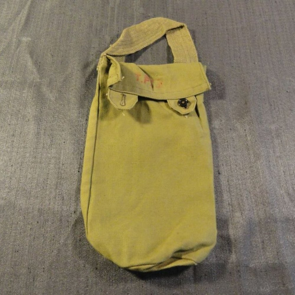 VINTAGE FRENCH MILITARY ARMY POUCH BAG LD 2699